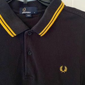 Fred Perry - black & yellow twin tipped